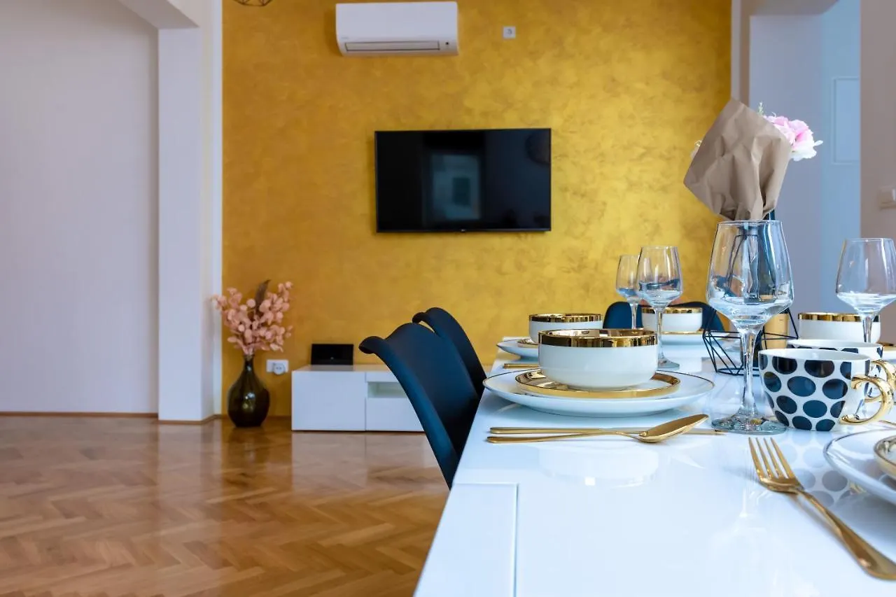 Apartman Gold Kastela Apartment